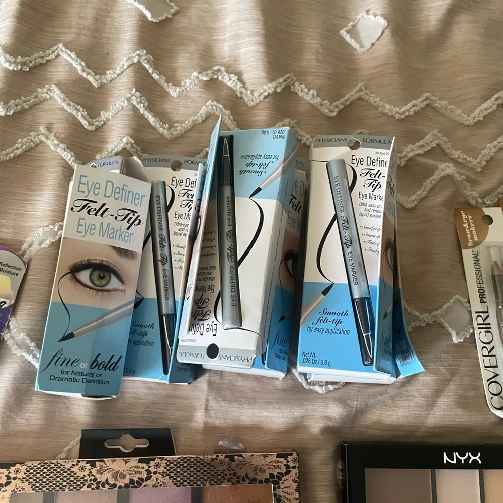 NYX discover vibrant